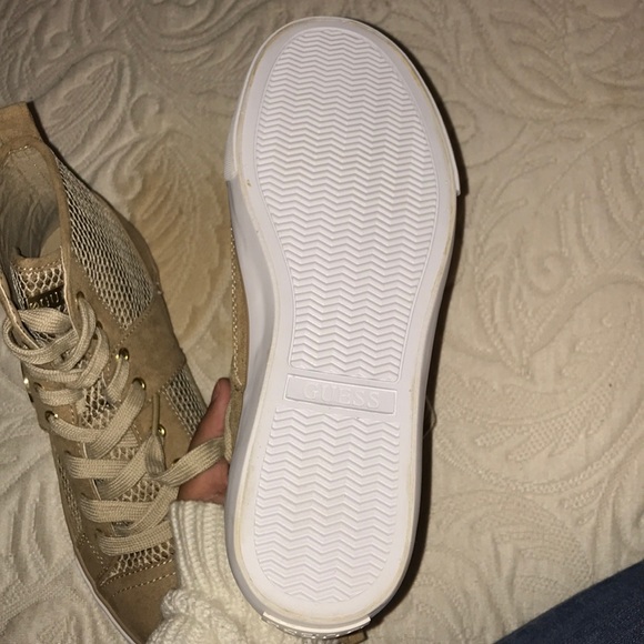 Guess high top shoes - Picture 2 of 5